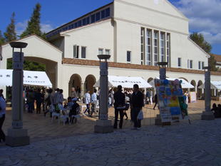 神戸市立看護大学展示